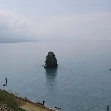 Panorama Paradiso Tyrrenean Coast Calabria アパート